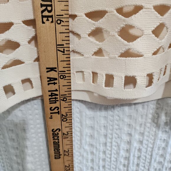 Rachel Roy Women's Triangles & Rectangles Crop Top Blouse Off-White Size Large - Picture 14 of 14